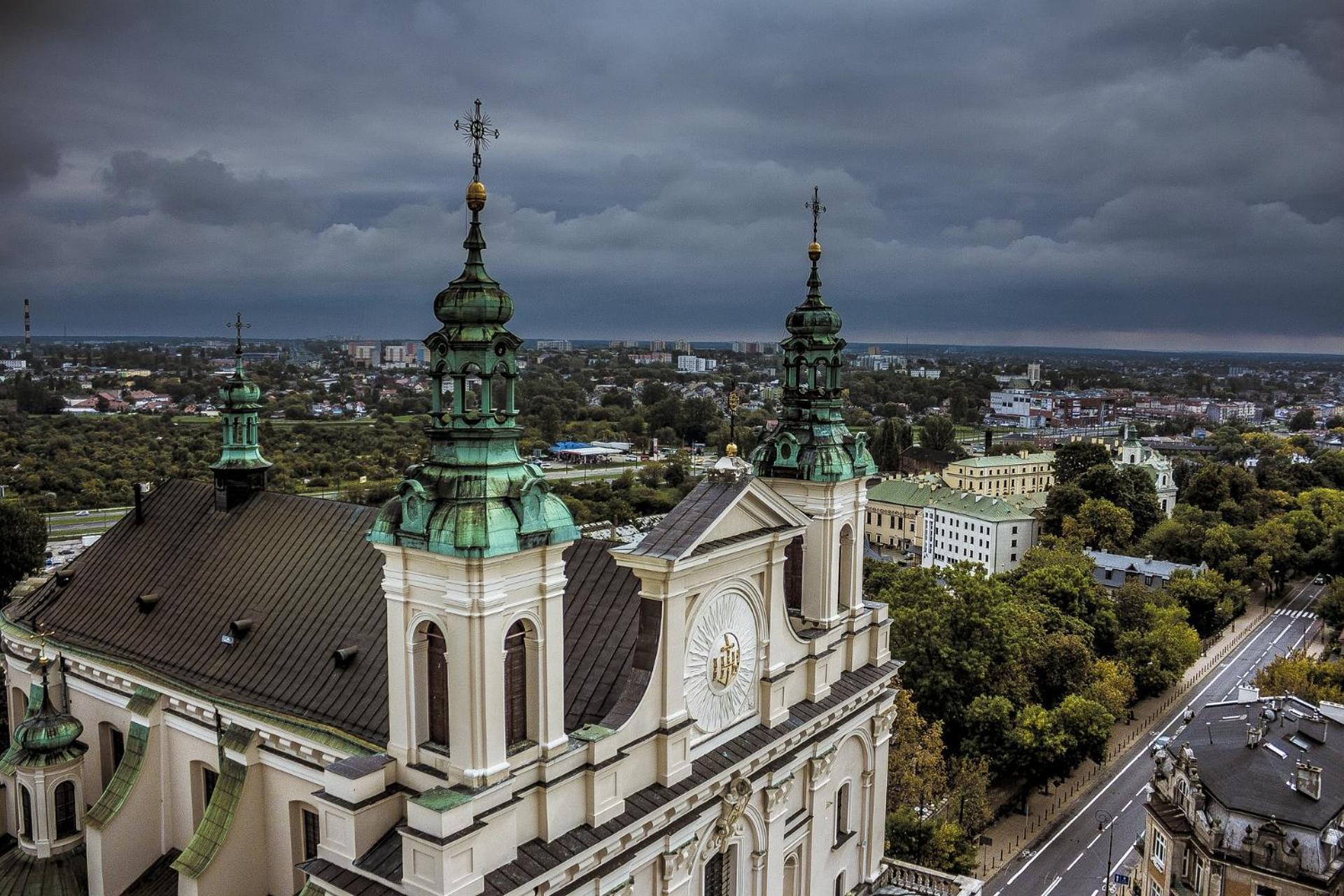 Dom Tu I Teraz Hostel Lublin Bagian luar foto