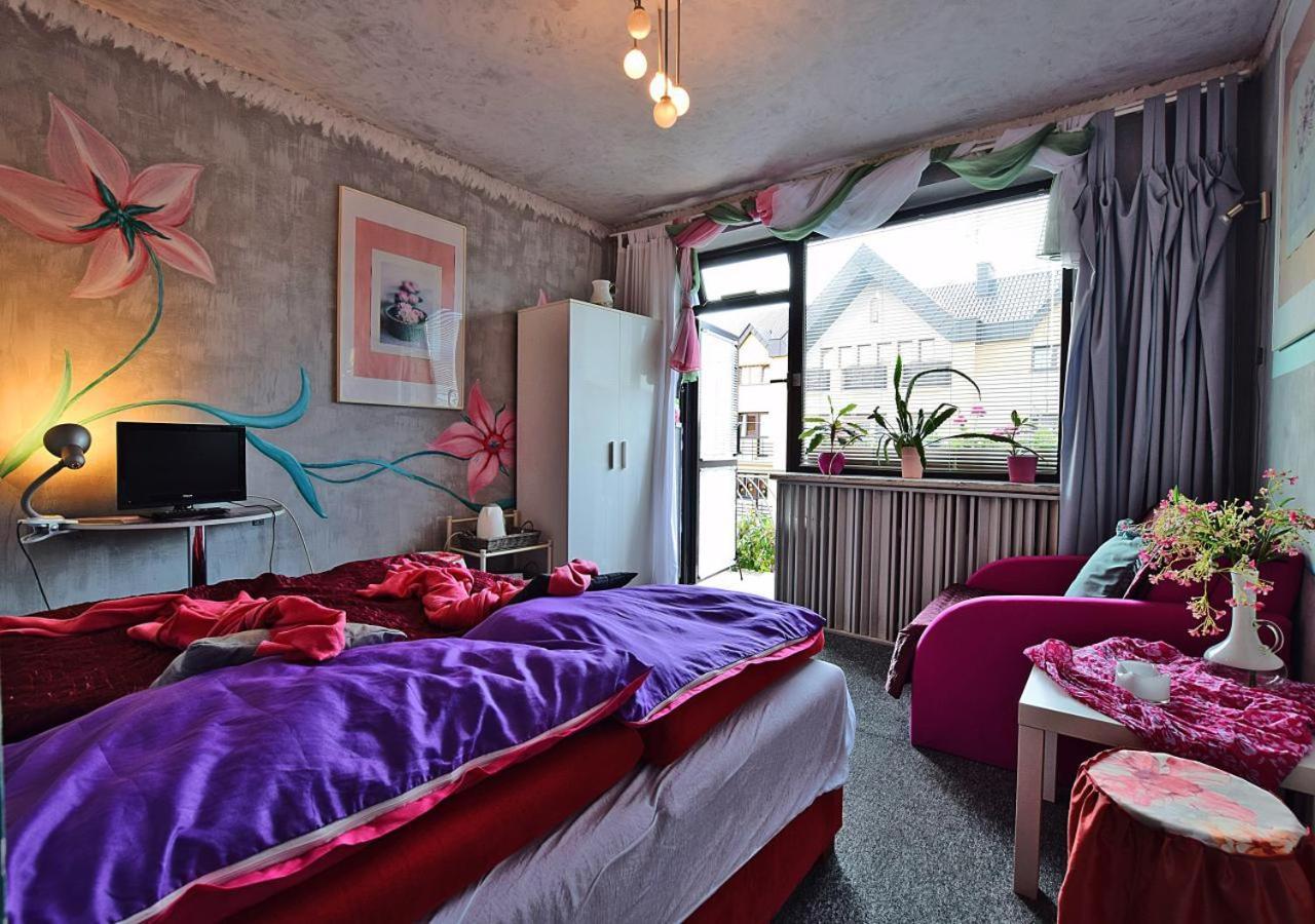 Dom Tu I Teraz Hostel Lublin Bagian luar foto